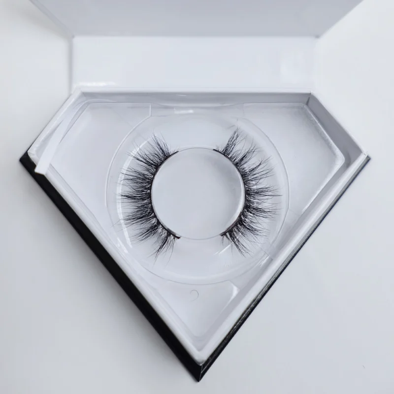 Eyelash Set Luxe Medium Volume - Image 3