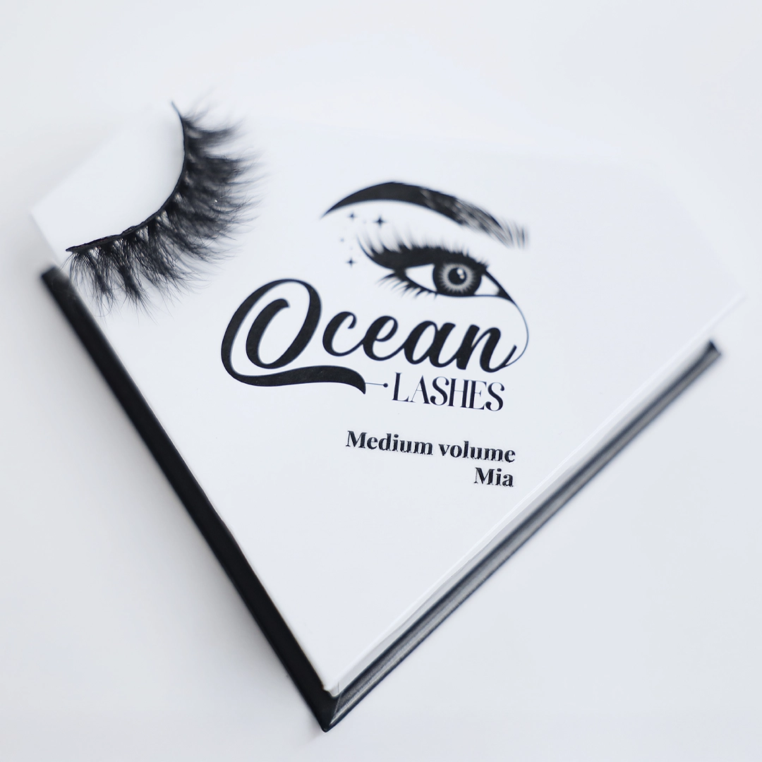 Eyelash Set Mia Medium Volume