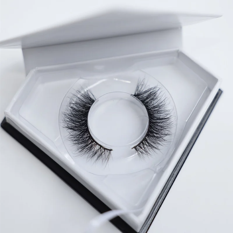Eyelash Set Nova Medium Volume - Image 3