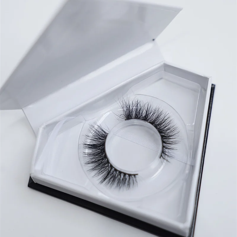 Eyelash Set Radiant Mega Volume - Image 2